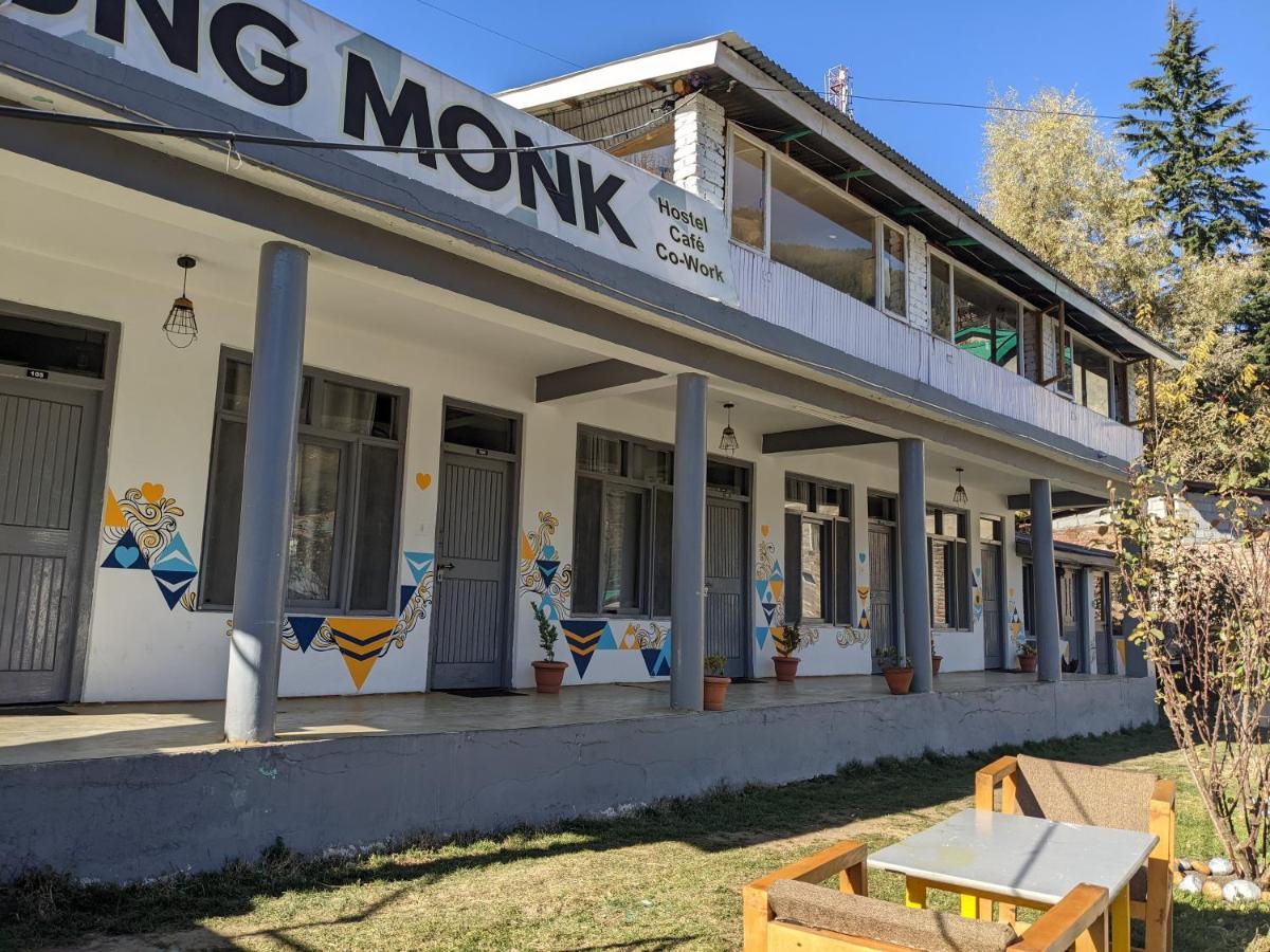 Young Monk Hostel & Cafe Old Manali Exteriér fotografie